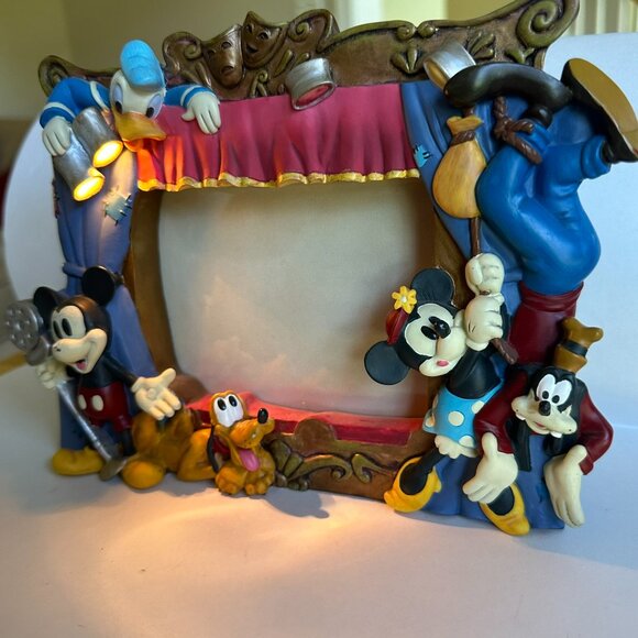 Disney Light Up Photo Frame - Picture 3 of 3